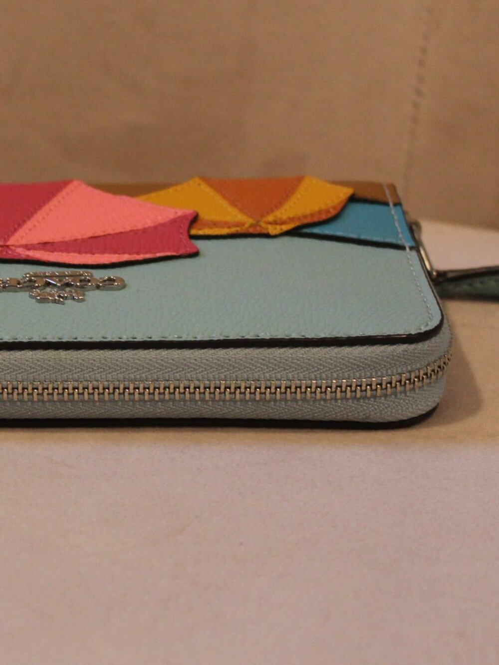 Coach Umbrella Motif Zip Around Medium Wallet New with tags - Picture 7 of 15